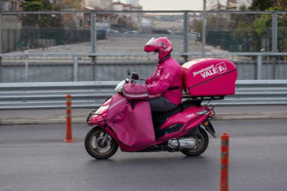 Uber'den yeni hamle! Yemeksepetini de satın alıyor