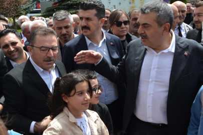 Bakan Tekin: Bu olayın hiçbir yerinde AK Parti’li ya da Cumhur İttifakı'na mensup siyasi aktör yok