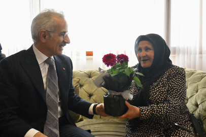 Bakan Uraloğlu: Bayramlar, birlik, beraberlik ve kardeşliği pekiştirir
