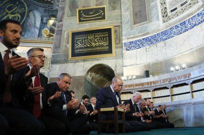 Cumhurbaşkanı Erdoğan, cuma namazını Ayasofya-i Kebir Cami-i Şerifi'nde kıldı