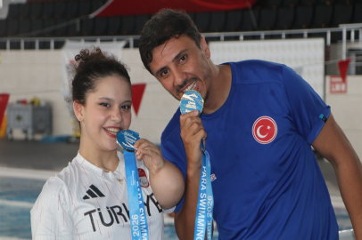 Milli para yüzücü Meryem, dünya şampiyonu oldu: Her yerde Türk bayrağını dalgalandırmak istiyorum