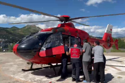 Ayı saldırısında yaralandı, ambulans helikopterle hastaneye ulaştırıldı