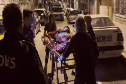 Önce annesini ardından kendini bıçakladı