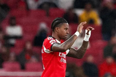 Trabzonspor Sidny Cabral transferini bitirdi! Geliş tarihi belli oldu: Benfica'nın yıldızı yola çıktı!