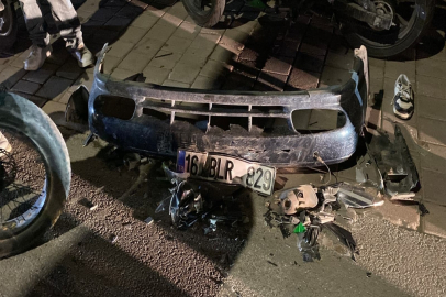 Kaza sonrası kaçan alkollü sürücü, otomobilinin düşen plakasından yakalandı