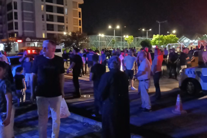 Bursa'da ailelerin de dahil olduğu bıçaklı kavgada 1'i ağır 3 kişi yaralandı