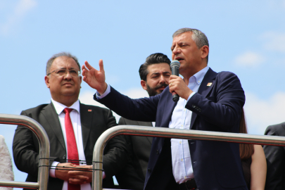 Özgür Özel: Gerekirse bu başı vereceğim ama baş eğmeyeceğim