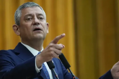 CHP'de 9 vekilin ihraç talebi sonrası Özgür Özel'den ilk açıklama