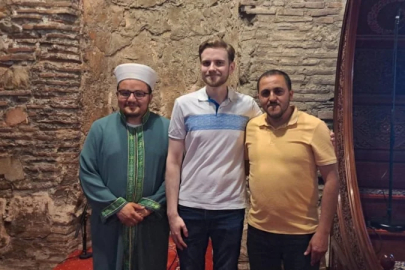 İspanyol Juan, İznik Ayasofya Camii’nde Müslüman oldu
