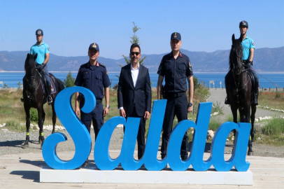 BURDUR'un Salda Gölü'nde atlı jandarma timi göreve başladı