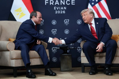 Donald Trump: Yanlış yaparlarsa İran'ı vururuz