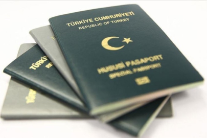 İletişim Başkanlığı, 'Yeşil pasaportla seyahat dönemine son' iddialarını yalanladı