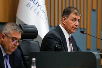 İzmir Büyükşehir Belediye Başkanı Cemil Tugay CHP'den istifa etti
