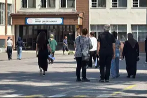 Yalova'da, jandarmanın yardımına rağmen sınava yetişemedi