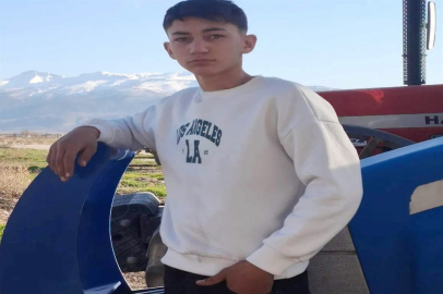 Afyonkarahisar’da Yolun karşısına geçmek isterken kazada öldü