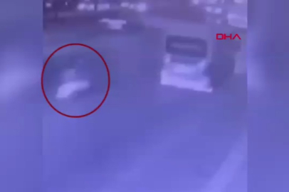 Bursa'da makas atan sürücü, otomobiliyle motosiklete çarptı: 1 ölü, 1 ağır yaralı