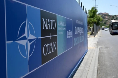 Burhanettin Duran, Ankara'da yapılacak NATO Zirvesi'nin ayrıntılarını paylaştı