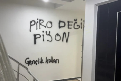 CHP Kayseri İl Başkanlığı binasının duvarlarına yazılar yazıldı