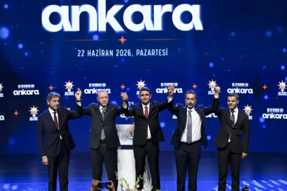 Mansur Yavaş'ın 'elimi öptü' iddiasına yanıt geldi! "Çok farklı birikmişlikler var..."
