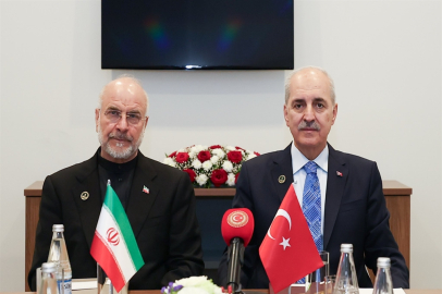 TBMM Başkanı Kurtulmuş, İran Meclis Başkanı Kalibaf ile görüştü