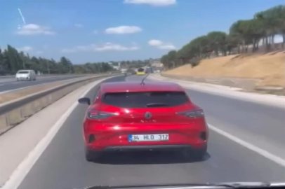 Silivri'de ambulansa yol vermeyen sürücü kamerada