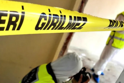 Adana'da kan donduran olay: 16 yaşındaki kız çocuğu annesini öldürüp polisi bekledi