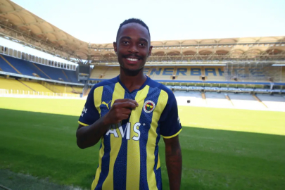 Fenerbahçe'nin eski yıldızı geri döndü! 1. Lig'e imzayı attı