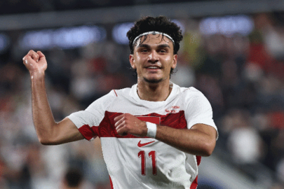 Her şey Dünya Kupası sonrası oldu! Can Uzun Galatasaray'a kararını bildirdi