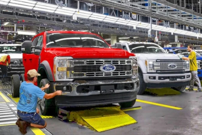 Yapay zekaya güvenen Ford bin pişman: Eski çalışanları geri aldı