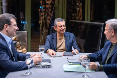 20-24 Temmuz iddiası da soruldu! Özgür Özel: 'İmamoğlu'nu bırakmam, Yavaş olmadan yol yürümem'