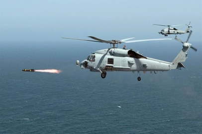 ABD helikopteri Umman Denizi'ne acil iniş yaptı: 1 kişi kayıp