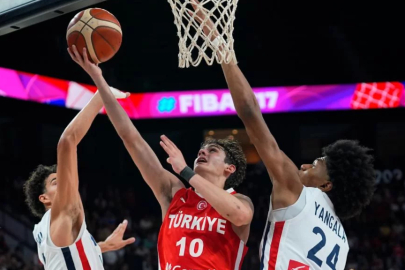 Türkiye'den nefes kesen geri dönüş! Fransa'yı eleyip yarı finali kaptık