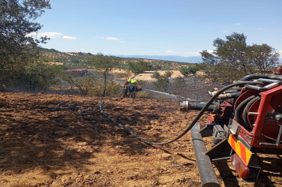 Balıkesir'de anız yangını, alevler 1,5 saatte kontrol altına alındı
