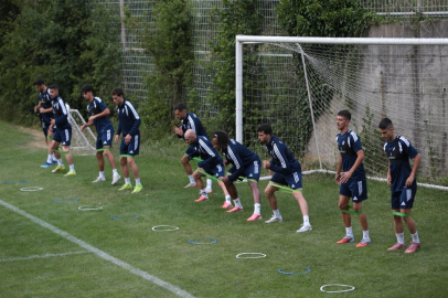 Sarıyerspor'un Bolu kampı başladı
