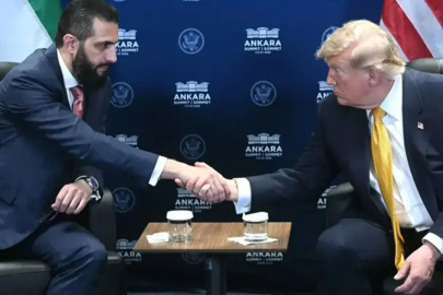 ABD lideri Trump, Ankara'da Suriye lideri Ahmet Şara ile bir araya geldi