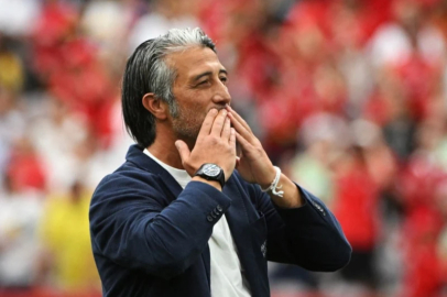 İsviçre'yi 72 yıl sonra çeyrek finale taşıdı: Murat Yakın'ın hikayesi