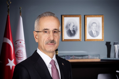 Bakan Uraloğlu: 15 Temmuz gecesini 'aziz milletimizin zaferi' olarak tanımlıyorum