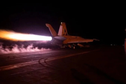 ABD: İran'a karşı art arda üçüncü gece de hava saldırıları başladı