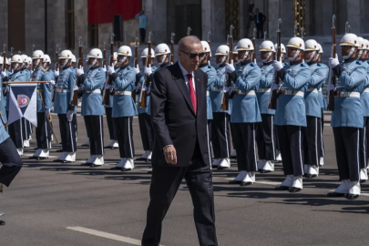 Cumhurbaşkanı Erdoğan'dan 15 Temmuz'un 10. yılında çarpıcı mesaj: Tehlike sürüyor