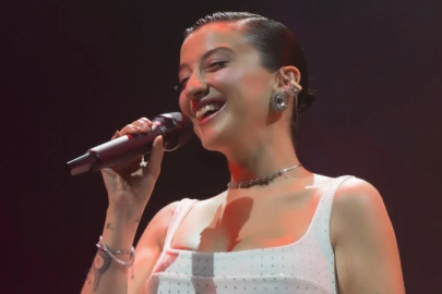 Melike Şahin tatilde! Eşiyle yeni karesini paylaştı