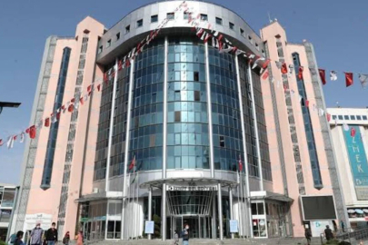 İzmit Belediyesi'ne operasyon! Fatma Kaplan Hürriyet gözaltında