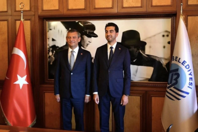 Bir CHP'li belediye daha AK Parti'ye geçiyor