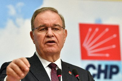 CHP'nin yeni grup başkanı Faik Öztrak oldu
