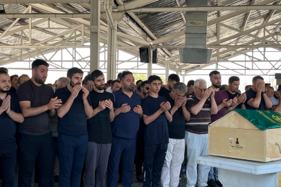 Site havuzunda hareketsiz bulunan Kadir, Gaziantep'te toprağa verildi