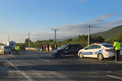 Afyonkarahisar'da feci kaza: 1 ölü, 5 yaralı