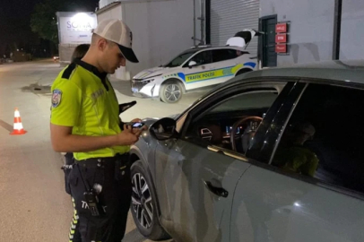 Bursa'da ehliyetsiz ve alkollü çıktı: Ruhsat sahibi ikizinin de 'alkol'den ehliyetine el konulmuş