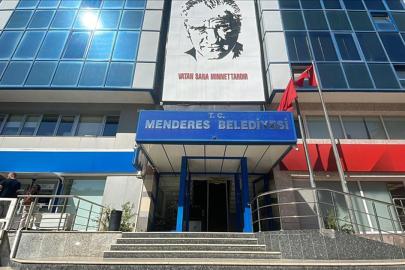 Menderes Belediye Başkanı İlkay Çiçek tutuklandı