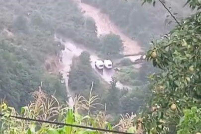Giresun'da anne ile 2 kızı sel sularına kapıldı