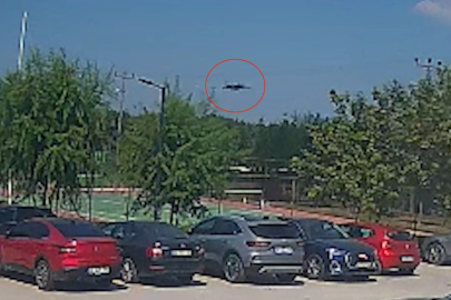 Yalova'da kaza kırıma uğrayan uçağın düşme anı kamerada