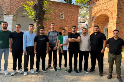 AK Parti Osmangazi Gençlik Kolları’ndan tarihi mirasa anlamlı vefa